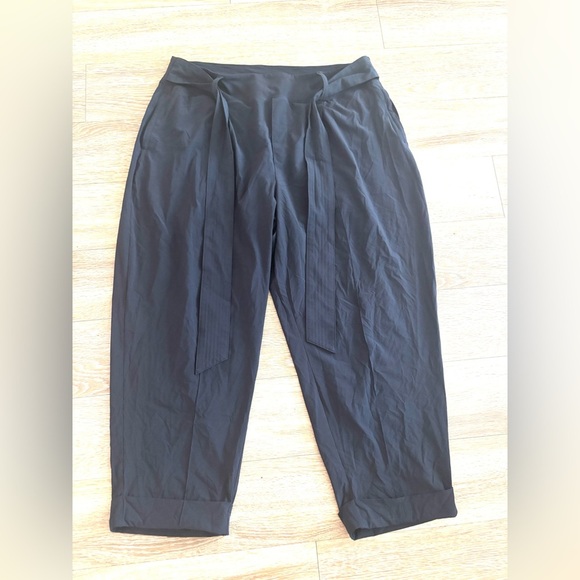 Athleta Cardiff Pant Womens Sz 20 Black Belted High Waist Travel Trouser Office - Picture 3 of 7